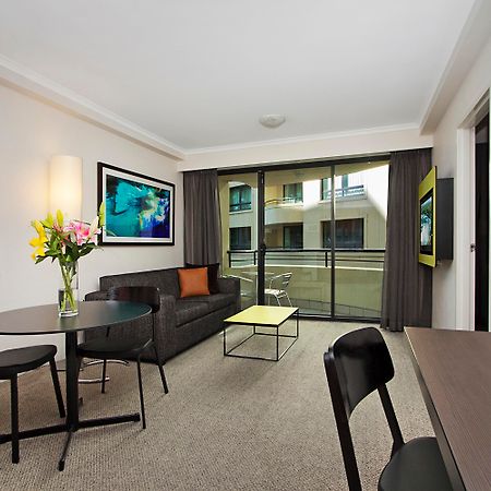 Aparthotel Mantra Parramatta Sydney Zewnętrze zdjęcie