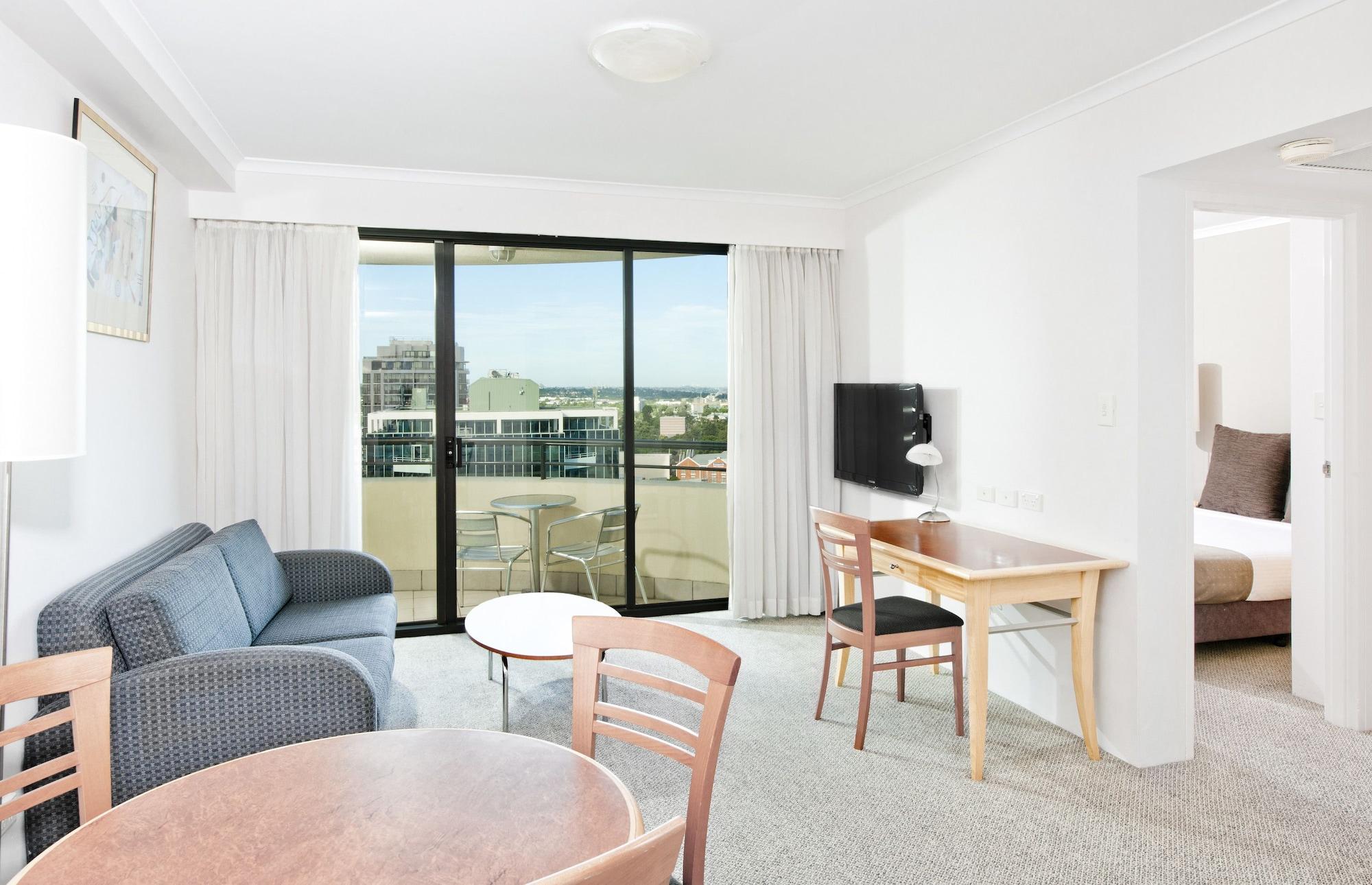 Aparthotel Mantra Parramatta Sydney Zewnętrze zdjęcie